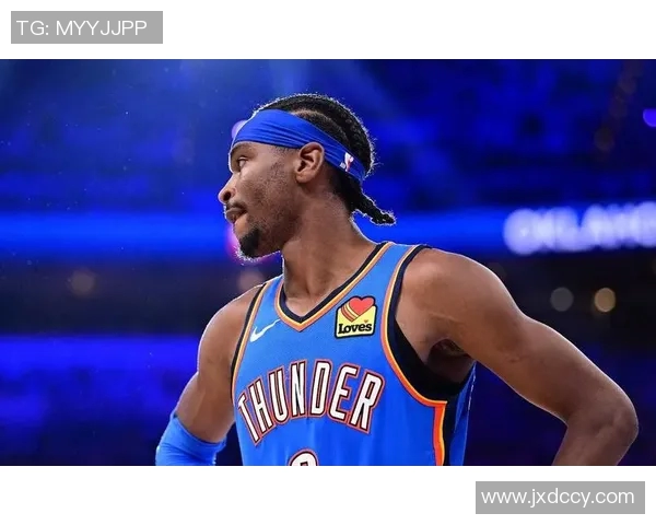 亚历山大迅速反应后撤步三分精准命中展现超强个人能力