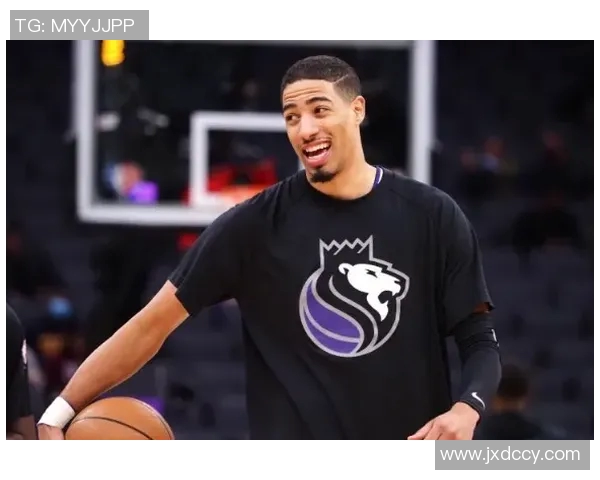 哈里伯顿遭遇放空却冷静回应急停三分助球队逆转局势