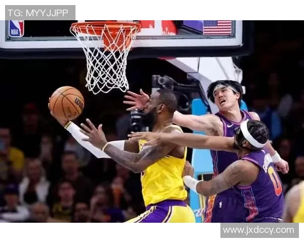 太阳队启程加州备战季前赛明日迎战湖人力争开门红