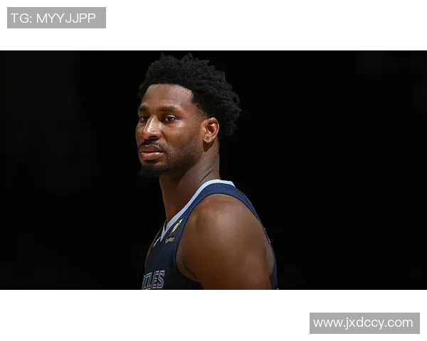 杰克逊全场得到8分1篮板2助攻2抢断 杰克逊全场得到8分1篮板2助攻2抢断