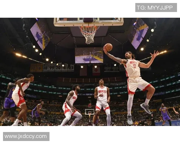 西部已经乱套！快船21战17胜杀回前九，湖人太阳齐输球，火箭躺赢